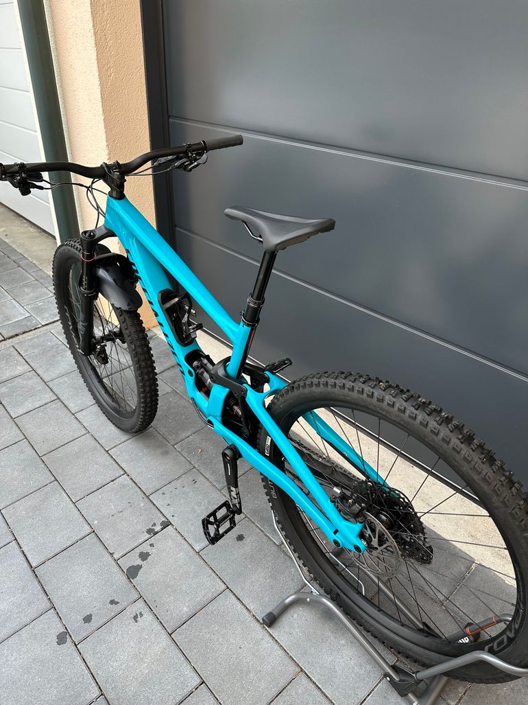 Used Specialized Enduro Comp 2021 2021 Mountainbike, Blue, 29 — image 3 of 7