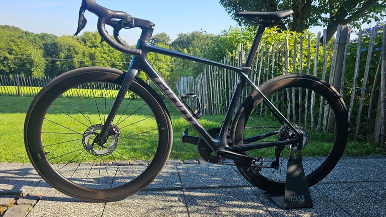 Použité Giant Tcr Shimano Ultegra Di2 2025 Road & Gravel — obrázek 1 z 11