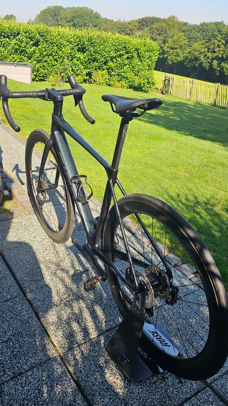 Použité Giant Tcr Shimano Ultegra Di2 2025 Road & Gravel — obrázek 9 z 11