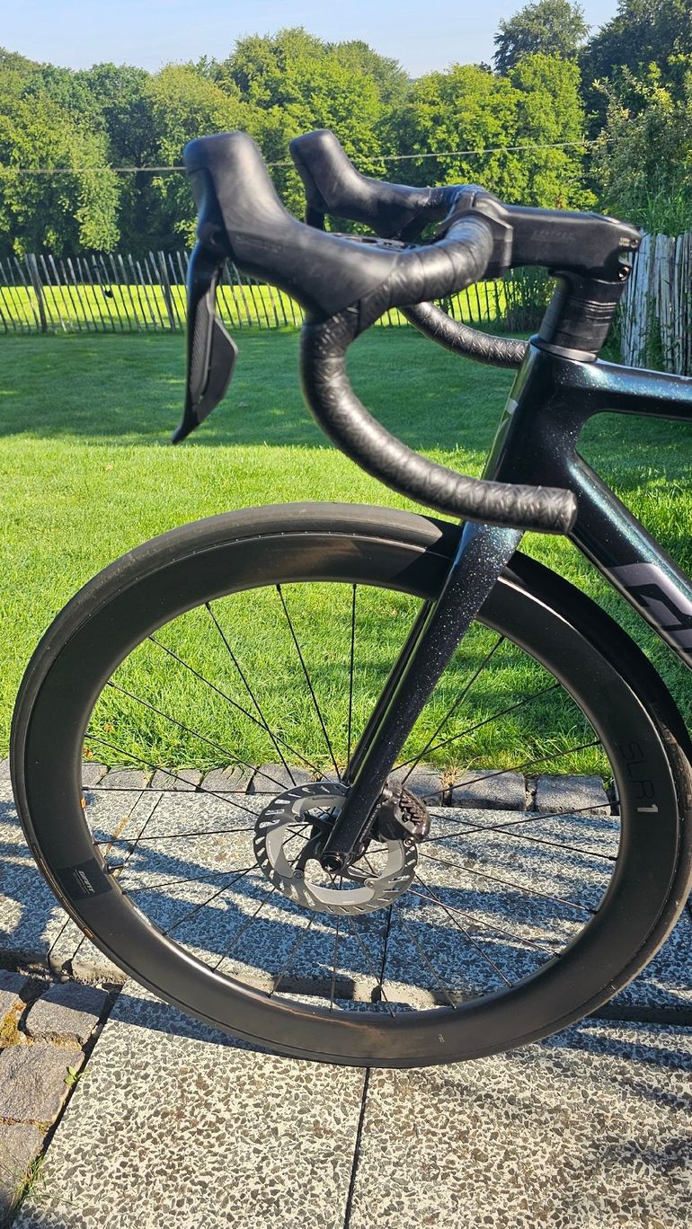 Použité Giant Tcr Shimano Ultegra Di2 2025 Road & Gravel — obrázek 8 z 11