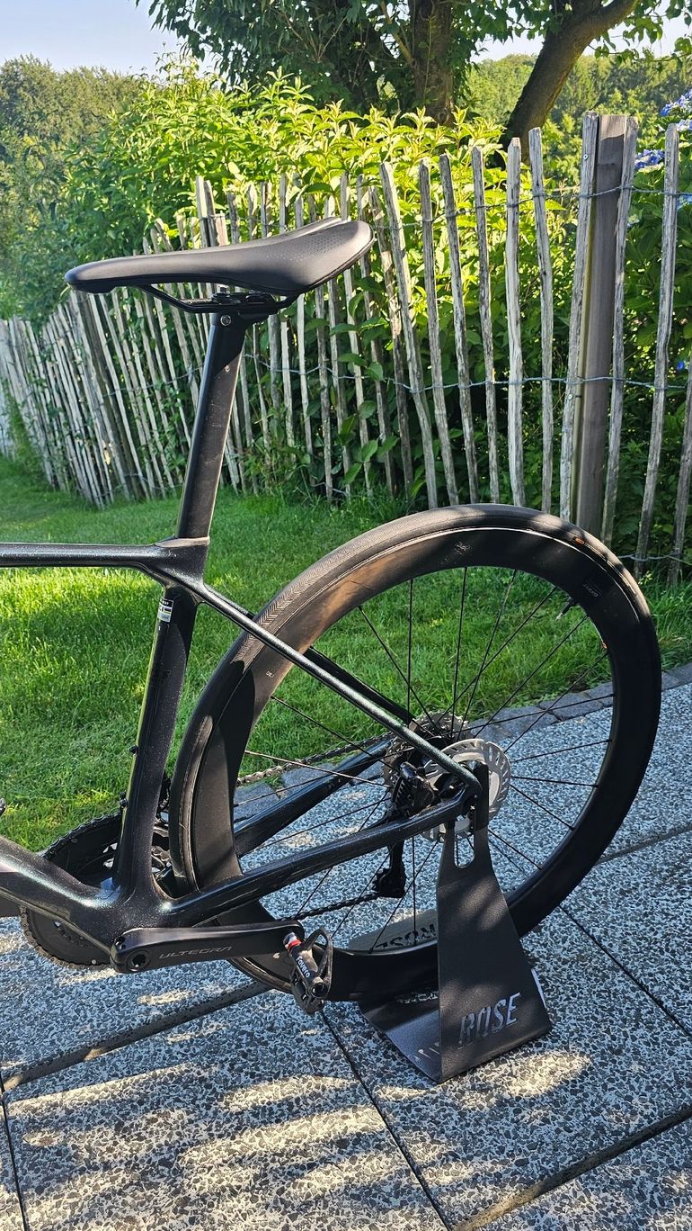 Použité Giant Tcr Shimano Ultegra Di2 2025 Road & Gravel — obrázek 7 z 11