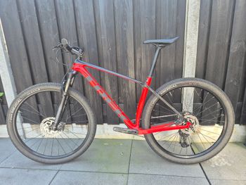 Brugt Trek Procaliber 9.5 2022 2022 Mountainbike — billede 2 af 4