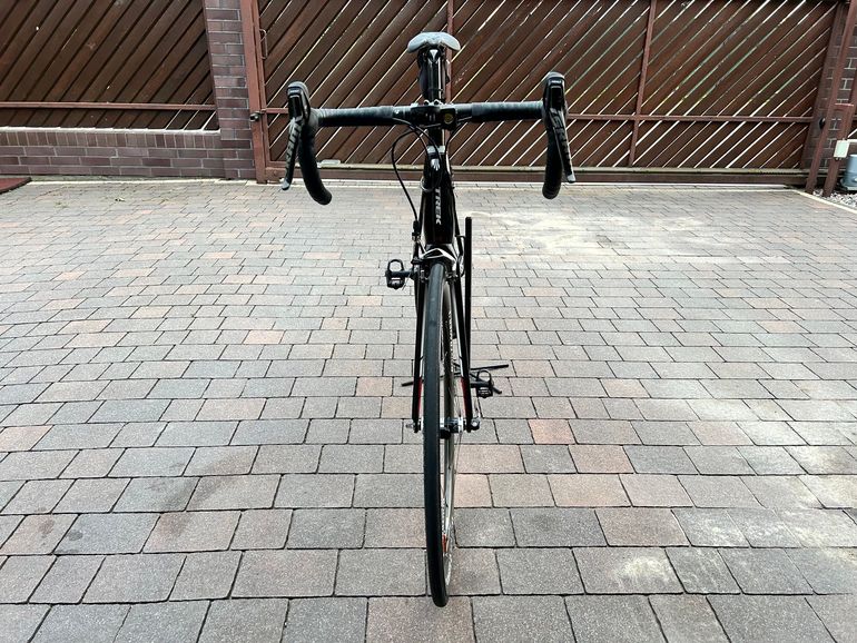 Używany Trek Émonda SL 8 RED 2016 2016 Road & Gravel — zdjęcie 7 z 8