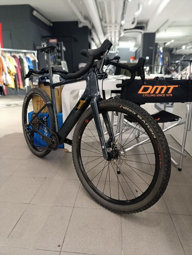 Použité 3T Exploro RACEMAX BOOST Force D1 AXS 1X12 650b Alloy 2023 2023 Road & Gravel — obrázek 2 z 7