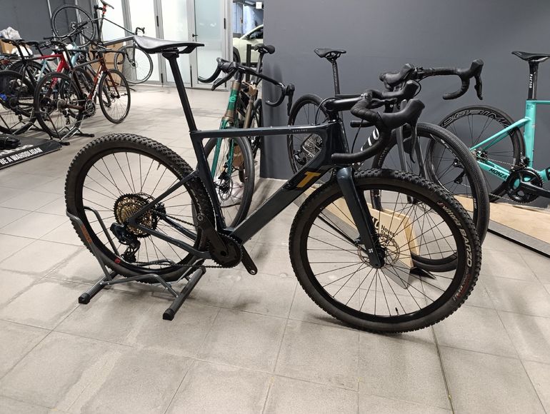 Použité 3T Exploro RACEMAX BOOST Force D1 AXS 1X12 650b Alloy 2023 2023 Road & Gravel — obrázek 6 z 7