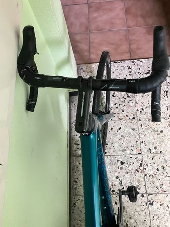 Used Bianchi Specialissima 2022 Road & Gravel, Green — image 4 of 7