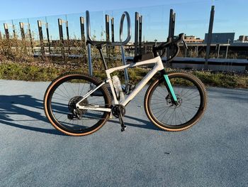 Gebrauchtes BMC URS 01 TWO 2023 2023 Road & Gravel