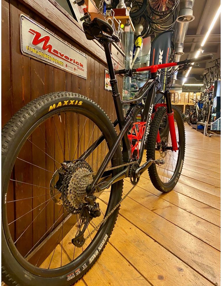 Použité Cannondale Scalpel 4 2025 Carbon Custom 2025 Mountainbike — obrázek 3 z 3