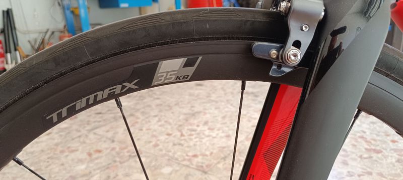 Wilier CENTO10 Air 2019 Road & Gravel d'occasion — image 13 sur 16