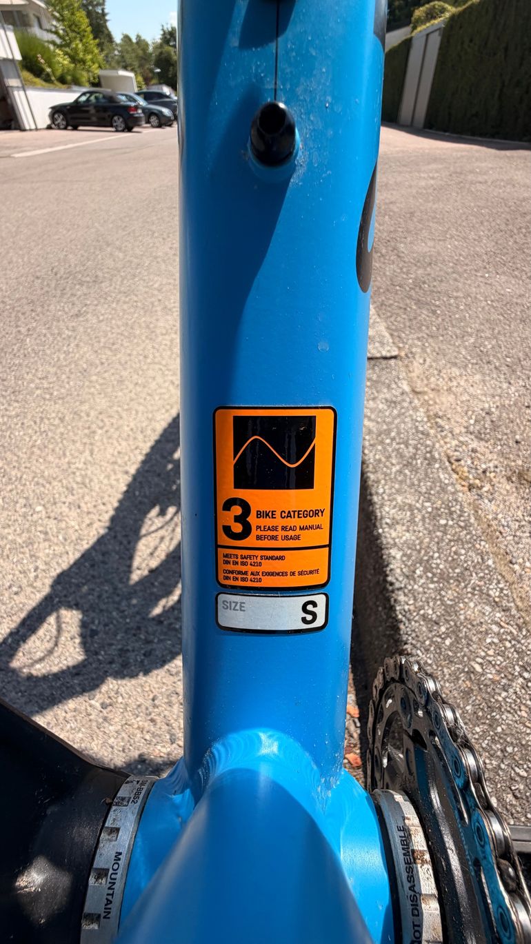 Used Canyon Grand Canyon 5 2022 2022 Mountainbike, Blue, 27.5, 29 — image 7 of 10