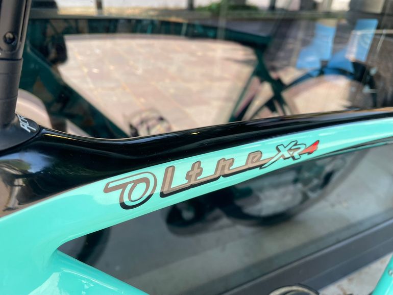 Použité Bianchi Oltre XR4 Disc Shimano 105 12s Palladium Carbon 2022 Road & Gravel — obrázek 11 z 15