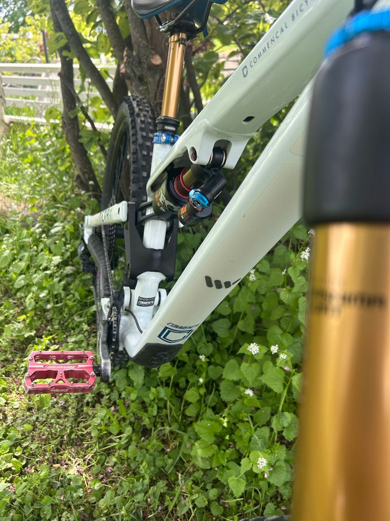 Used Commencal META AM Shimano XTR 2020 Mountainbike, White — image 4 of 20