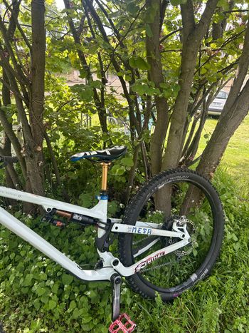 Used Commencal META AM Shimano XTR 2020 Mountainbike, White — image 12 of 20