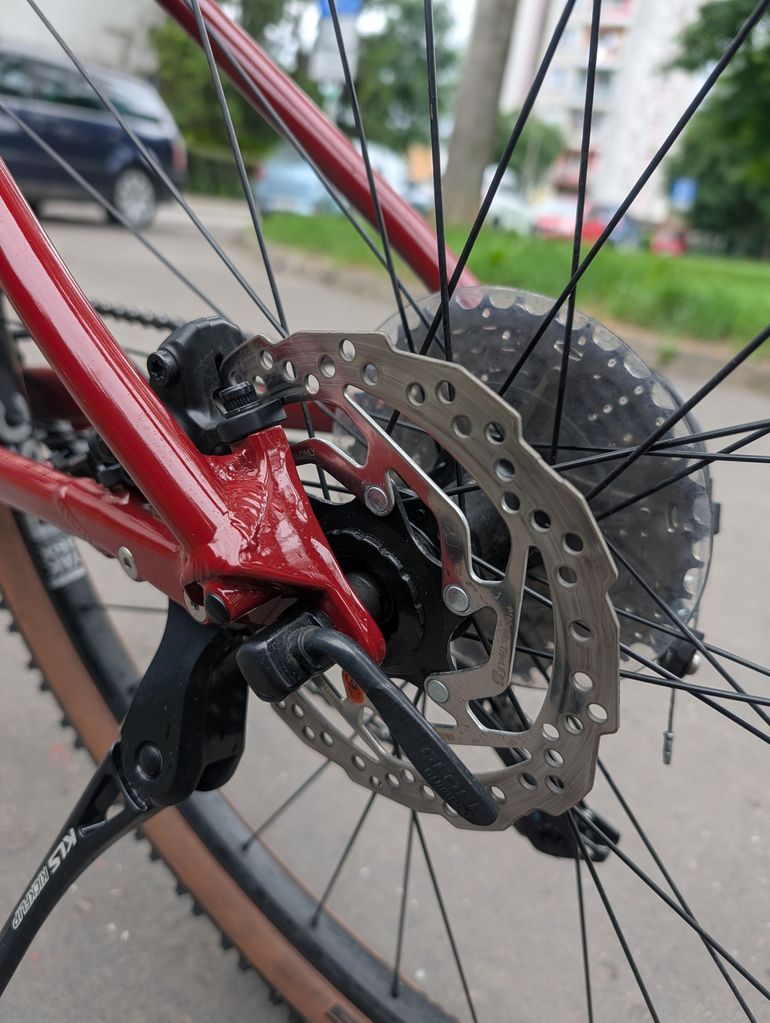 Used Focus Whistler Shimano Deore 2022 Mountainbike, Red — image 6 of 7