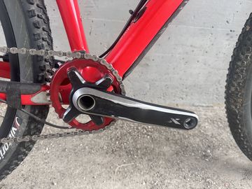 Trek Procaliber 9.7 2017 2017 Mountainbike usato, Rosso — immagine 3 di 13