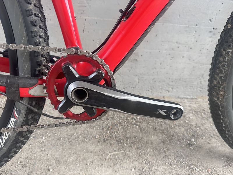 Trek Procaliber 9.7 2017 2017 Mountainbike usato, Rosso — immagine 3 di 13