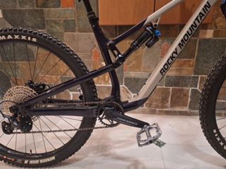 Used Rocky Mountain Instinct Alloy 50 2021 2021 Mountainbike, Purple, 27.5, 29 — image 2 of 4