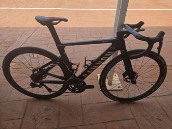 Used Canyon Aeroad CFR Disc Frame and Brake Kit 2026 Frameset 2026 Road & Gravel, Black — image 8 of 8