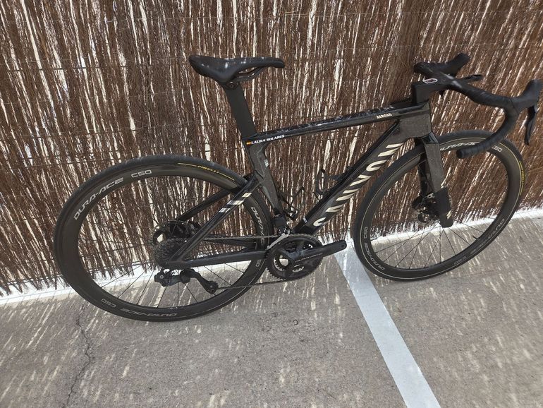 Used Canyon Aeroad CFR Disc Frame and Brake Kit 2026 Frameset 2026 Road & Gravel, Black — image 2 of 8