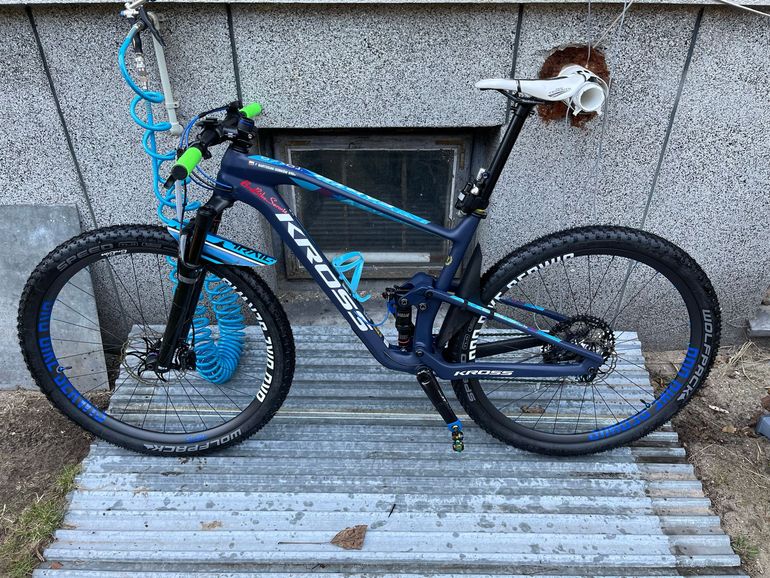 Used Kross EARTH TOKYO 2020 2020 Mountainbike, Blue, 29 — image 6 of 7