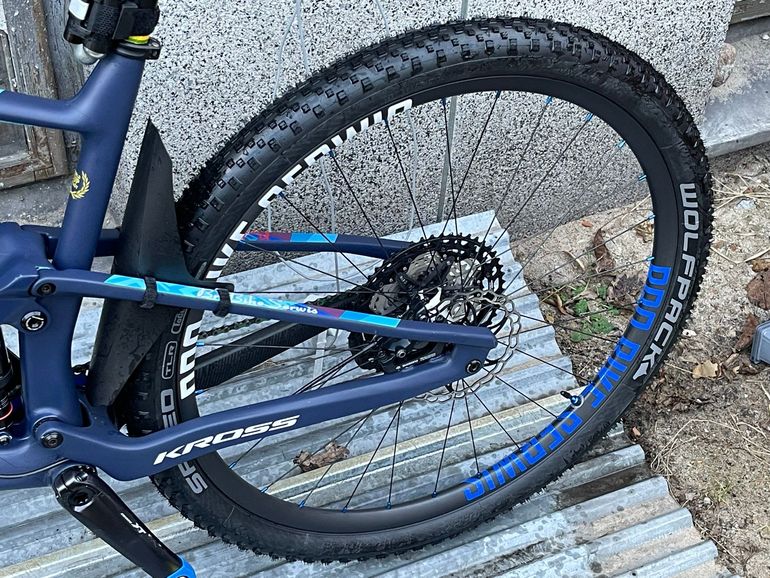 Used Kross EARTH TOKYO 2020 2020 Mountainbike, Blue, 29 — image 4 of 7