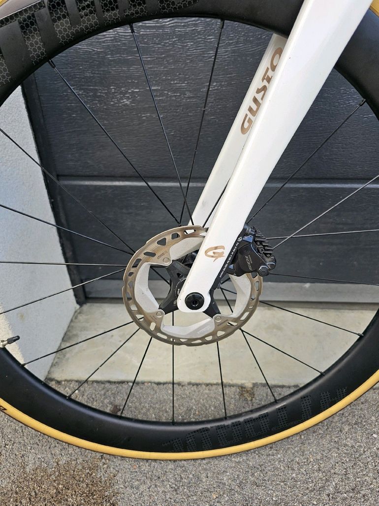 Used Gusto COBRA ULTRA 2024 Road & Gravel, White — image 5 of 10