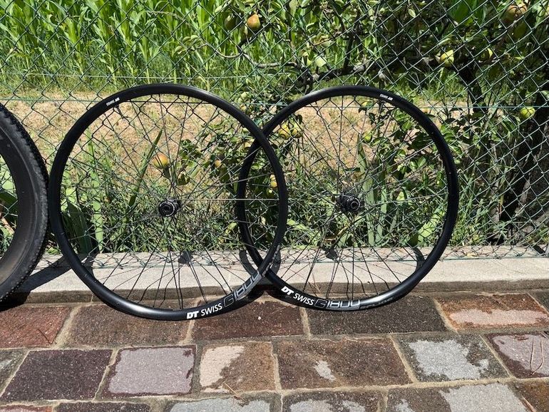 Used Canyon Grizl CF SL 7 eTap 2022 2022 Road & Gravel, Light Gray — image 8 of 9
