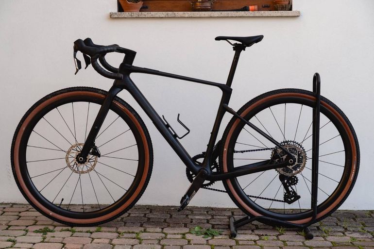 Used CUBE NUROAD C:62, EXC 2026 2026 Road & Gravel, Black — image 2 of 4