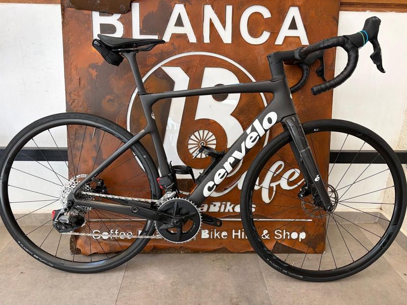 Käytetty Cervélo Caledonia-5 Rival eTap AXS 2024 2024 Road & Gravel