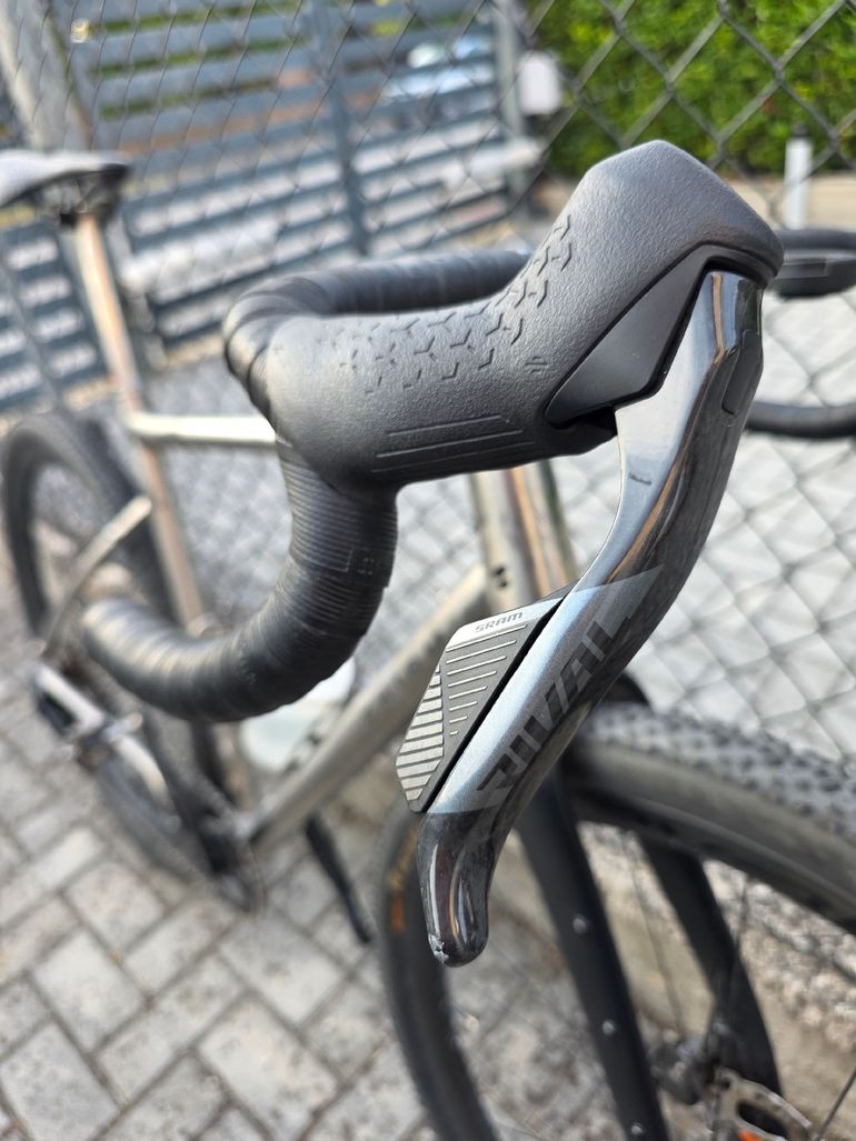 Chiru Vagus SRAM Rival 2025 Road & Gravel usato, Grigio chiaro — immagine 7 di 12