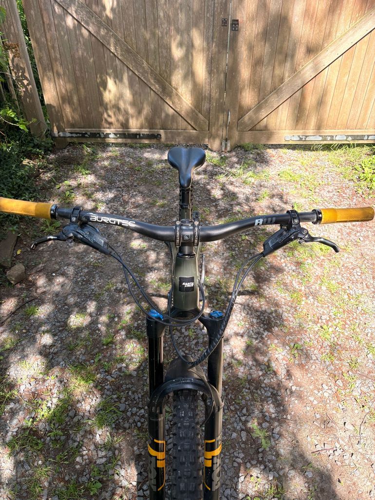 Used Santa Cruz BRONSON S / Carbon C / MX 2023 2023 Mountainbike, Green, 29, 27.5 — image 4 of 5