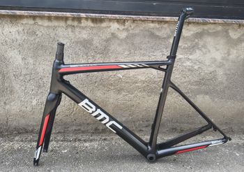 Used BMC Teammachine SLR01 Frameset 2017 Road & Gravel, Black — image 8 of 11