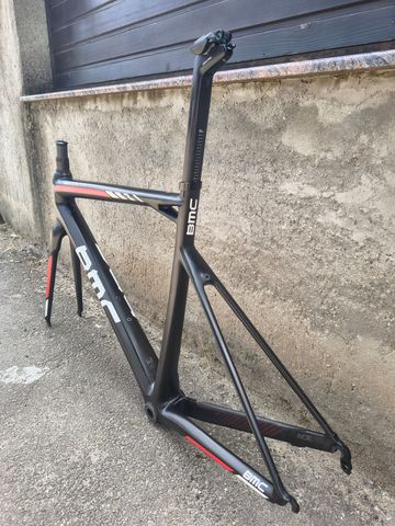 BMC Teammachine SLR01 Frameset 2017 Road & Gravel d'occasion — image 10 sur 11