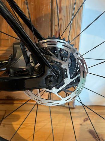 Used Canyon Ultimate CF SLX 8 Force AXS 2023 2023 Road & Gravel, Black — image 13 of 19