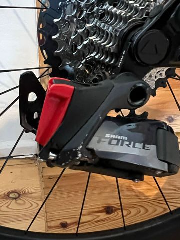 Brugt Canyon Ultimate CF SLX 8 Force AXS 2023 2023 Road & Gravel — billede 15 af 19