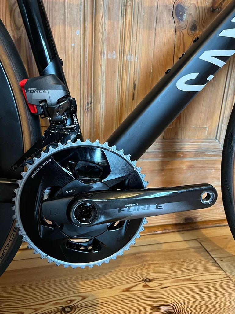 Used Canyon Ultimate CF SLX 8 Force AXS 2023 2023 Road & Gravel, Black — image 8 of 19