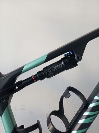 Used Canyon Lux World Cup CFR LTD 2024 2024 Mountainbike, Black, 29 — image 5 of 11