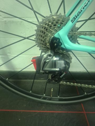 Gebrauchtes Bianchi Specialissima SRAM Red eTap 2020 Road & Gravel, Grün — Bild 5 von 6