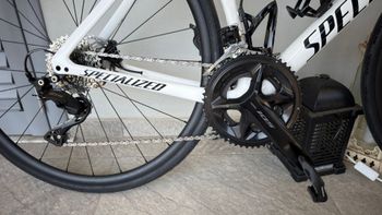 Used Specialized Tarmac SL7 Sport - Shimano 105 2026 2026 Road & Gravel, White — image 3 of 7