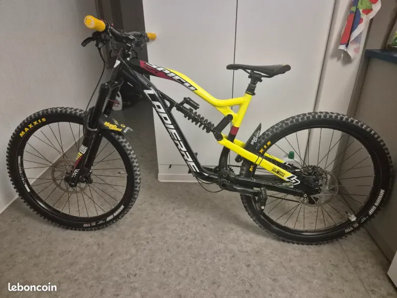 Used Lapierre Spicy 327 2018 2018 Mountainbike, Black, 27.5 — image 1 of 7