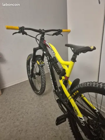 Used Lapierre Spicy 327 2018 2018 Mountainbike, Black, 27.5 — image 3 of 7