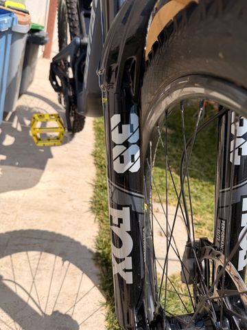 Used Santa Cruz Heckler SRAM X0 Eagle AXS (T-Type) 2025 Mountainbike, Blue, Mixed — image 14 of 16