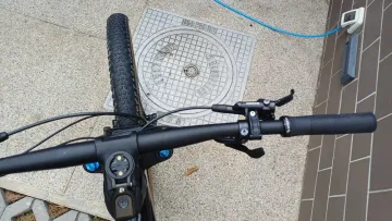 Used Scott Spark RC Comp 2023 2023 Mountainbike, Blue, 29 — image 5 of 11