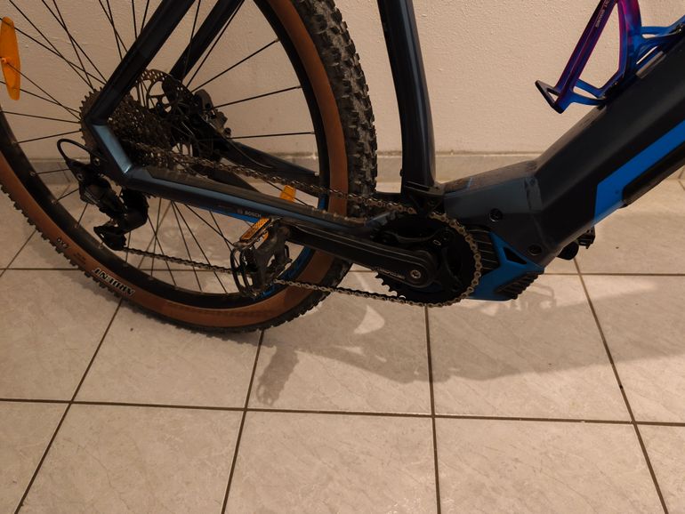 Used Centurion Backfire E R760i 2023 2023 Mountainbike, Purple, 29 — image 7 of 8