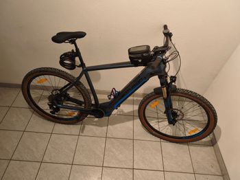 Used Centurion Backfire E R760i 2023 2023 Mountainbike, Purple, 29 — image 2 of 8