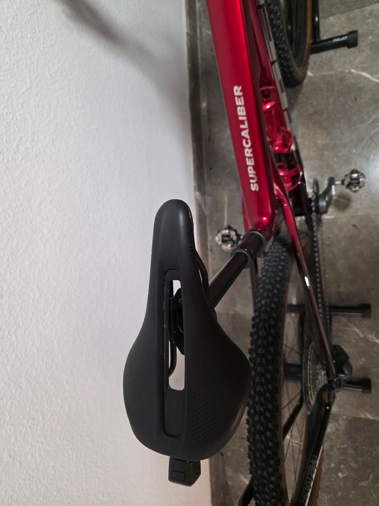 Used Trek Supercaliber Shimano Deore XT Di2 2026 Mountainbike, Red, 29 — image 7 of 8