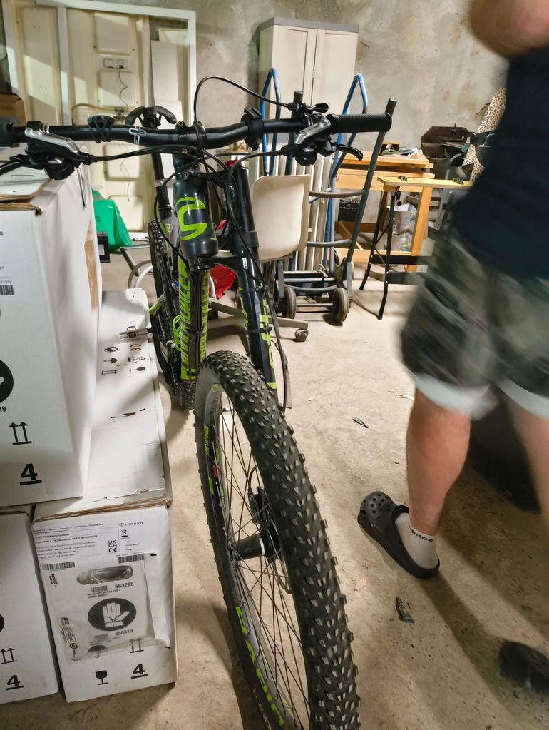 Used Cannondale Habit Carbon 3 2017 2017 Mountainbike, Green, 27.5 — image 8 of 10