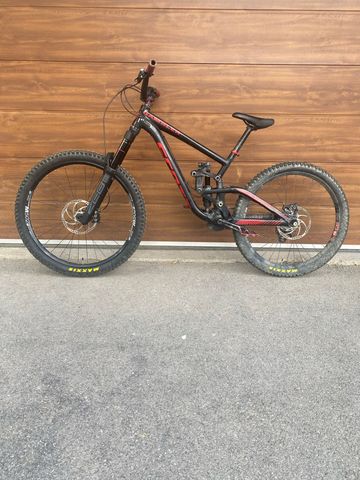 Gebrauchtes Scott Gambler Shimano ZEE 2017 Mountainbike, Schwarz — Bild 2 von 8