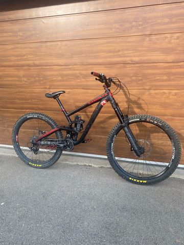 Gebrauchtes Scott Gambler Shimano ZEE 2017 Mountainbike, Schwarz — Bild 3 von 8