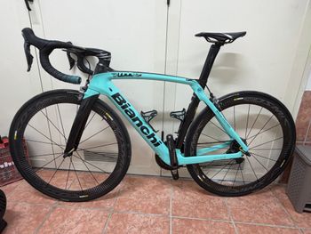 Used Bianchi Oltre XR4 Ultegra Di2 2020 2020 Road & Gravel